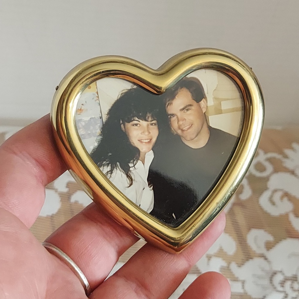 Vintage Gold Heart Shaped Picture Frame 3x3 Small Tabletop Easel Back Decor